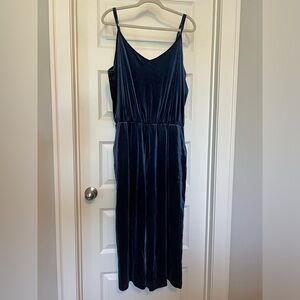 Old Navy Blue Velvet Jumpsuit Size XL